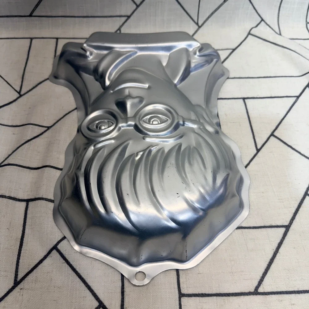Wilton Harry‎ Potter Cake Pan 14